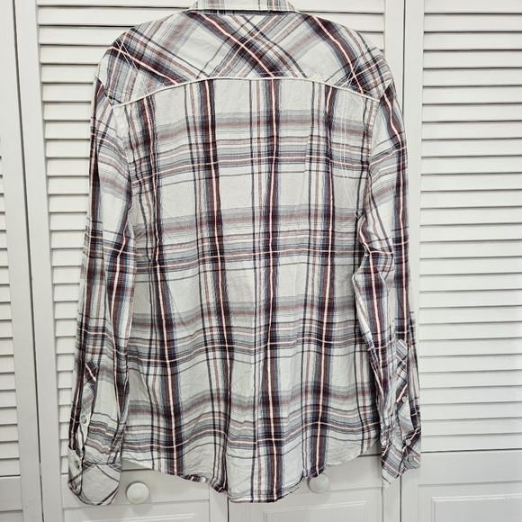 Men's Collared Long Sleeve Embroidered Pearl Snap Shirt Size Medium - Picture 2 of 10